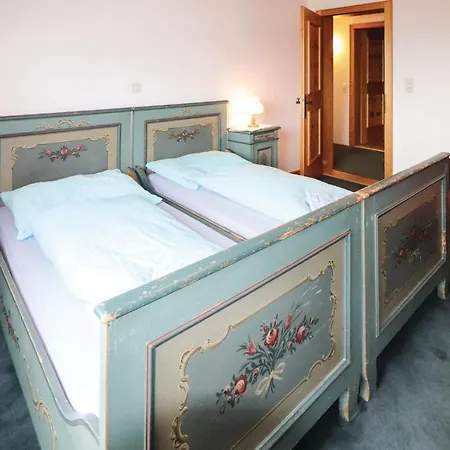 Holiday home Nice In W/ Wifi And 7 Bedrooms