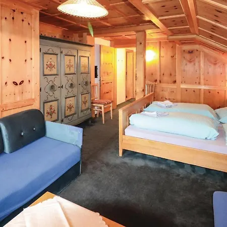 Nice In W/ Wifi And 7 Bedrooms Holiday home *